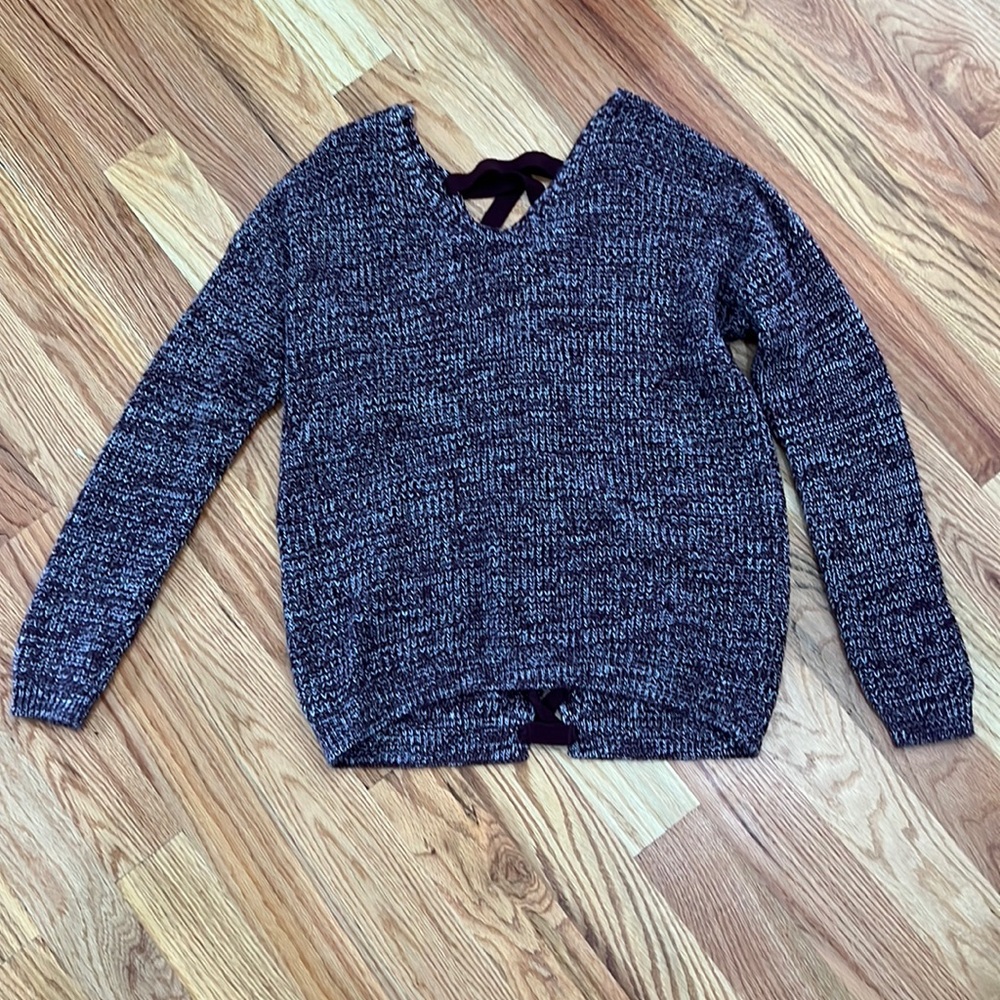 Size XL SO brand sweater